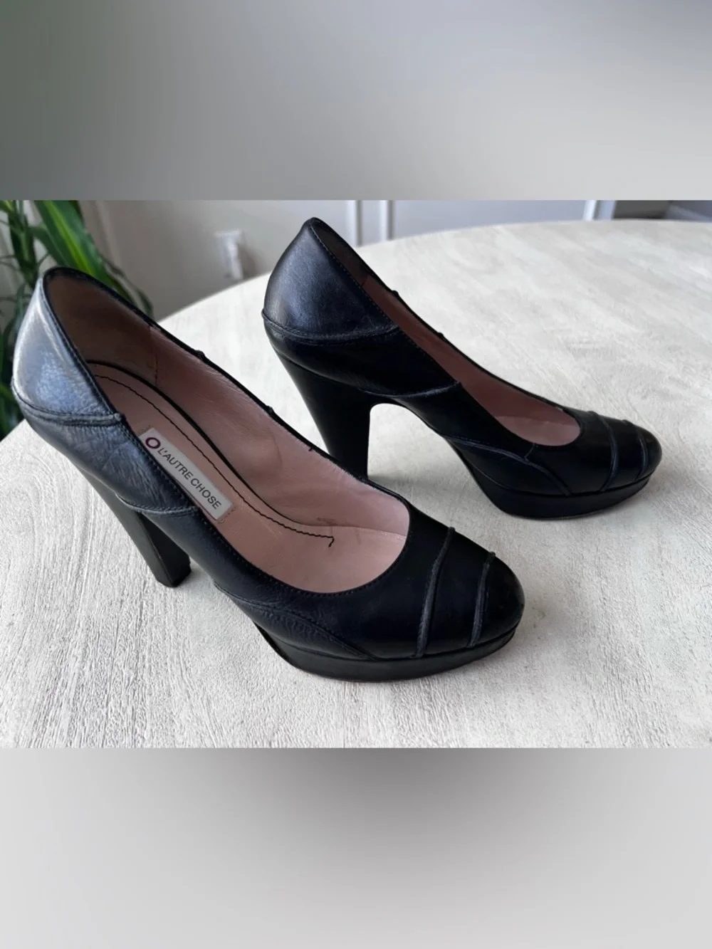 LAutre Chose black leather